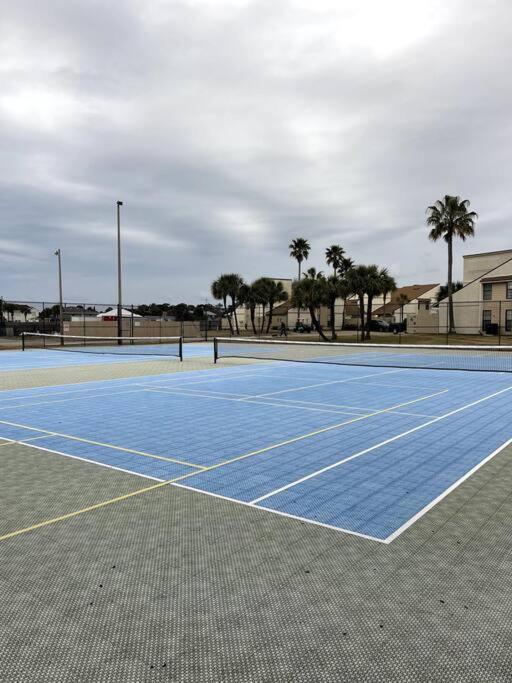Lazy Palm 4 Pools Short Walk To Beach! Sleeps 5! Panama City Beach Exterior photo