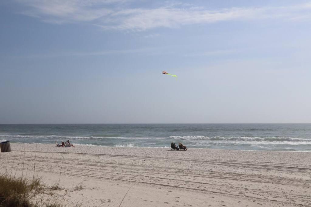 Lazy Palm 4 Pools Short Walk To Beach! Sleeps 5! Panama City Beach Exterior photo